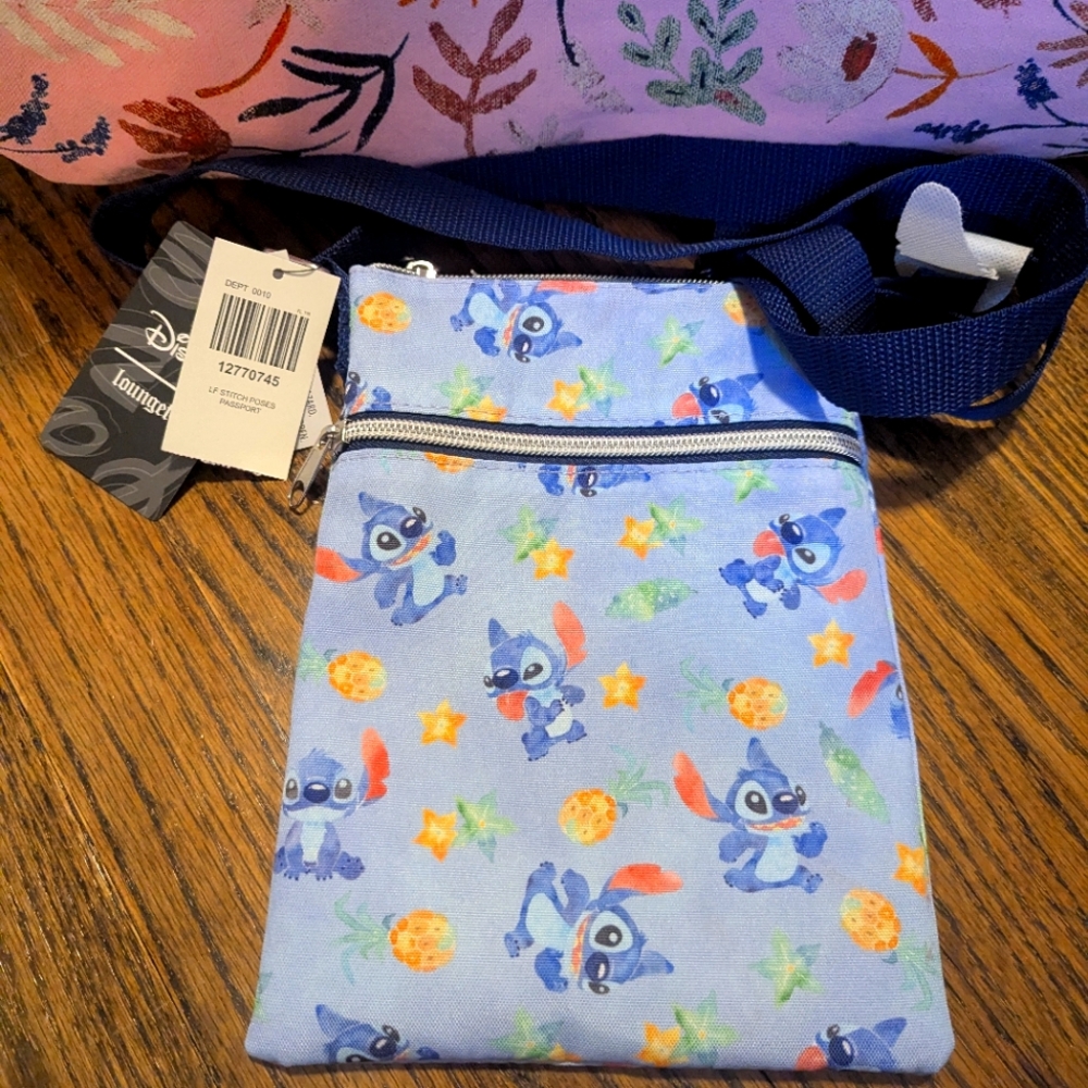 Disney loungefly stitch Crossbody NWT
